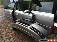 Audi A4 bontott alkatrészei, motorháztető, lökhárító, ajtó, sárvédő.