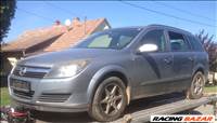 Opel Astra H bontott alkatrészei