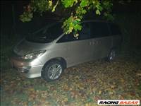 Toyota Previa alkatrészei eladók