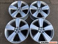 4db gyári 20" Audi Q7 alufelni. (2470)