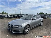 Audi A4 B8 2009 bontás