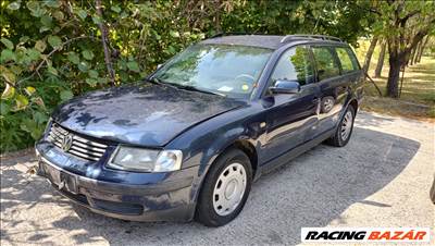 Volkswagen Passat B5 Variant 1.9 TDI gyári karosszéria elemek LN5Y színben eladók ln5yb5 vwpassat19tdi