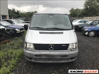 Mercedes Vito bontott alkatrészei