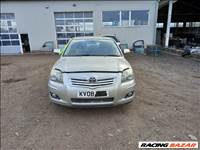 Toyota Avensis (T250) bontott alkatrészei