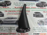 Alfa Romeo 159 sw 156052233 számú, jobb hátsó takaró háromszög