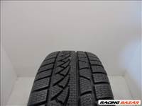 Petlas W651 215/45 R17 