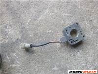 SUZUKI SWIFT 1998 szívótorok talp 