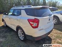 SsangYong Tivoli, XLV, 1.6dízel 673 910 bontott alkatrészei