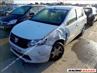 Dacia Sandero II bontott alkatrészei