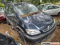 Opel Zafira A bontott alkatrészei