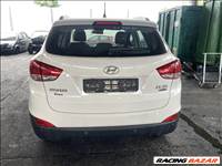 Hyundai ix35 IX 35 csomagtér ajtó végajtó 