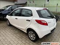 Mazda 2 (DE)2008-2014-ig  bal-jobb hátsó lámpa 