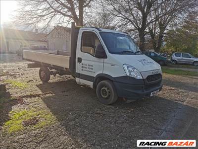 Iveco Daily (5th gen) plató 