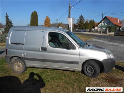 Peugeot PARTNER DOBOZOS (5) 1.6 HDI 75 külső csomagtérajtó kilincs