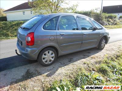 CITROEN XSARA PICASSO (N68) 2.0 HDI jobb hátsó fix üveg (csomagtér)