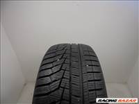 Hankook W320 215/60 R16 