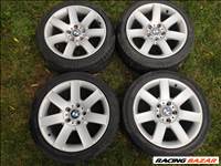  5x120 lyukosztású 17" használt BMW alufelni, rajta 225/45 kopott Dunlop nyári gumival