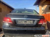 Mercedes E 200 (W212) bontott alkatrészei