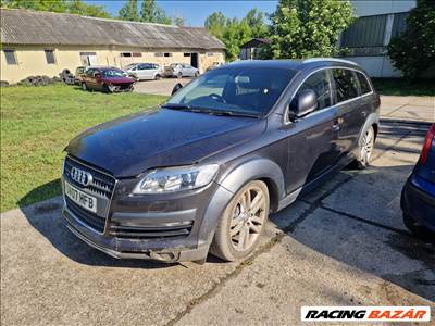 Audi Q7 (4L) 3.0 TDI Quattro motorháztető 