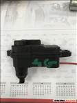 Audi A6 (C7 - 4G) tank nyitó motor  8v0862153a