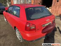 Audi A3 1.6i  bontott alkatrészei