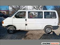 Volkswagen Transporter IV. busz bontott alkatrészei (23/1)