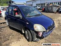 Toyota Yaris 1.0 -03213- bontott alkatrészei