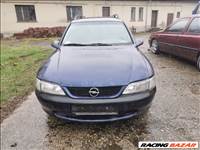 Opel Vectra B 2.0 DTI 16V motorháztető 