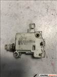 Volkswagen Passat B5 tank nyitó motor 3b0959781c