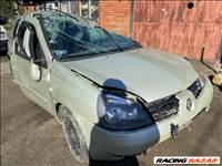 Renault Clio III 1.2i  bontott alkatrészei