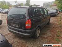 Opel Zafira A 1.8 16V HÁTSÓ lámpa 