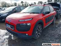 Citroën C4 Cactus bontott alkatrészei