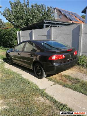 Renault Laguna II 2.0 16V Hátsó lámpák, vészhárító 