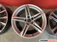 R18 Original Audi 8.5J ET29 - 8W0 601 025DE / 8W0601025DE 1db alufelni