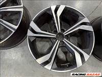 R20 Original Audi 8.5J ET38 - 83A 601 025AC / 83A601025AC 1db alufelni