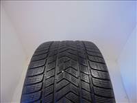 Pirelli Scorpion Winter 325/35 R22 