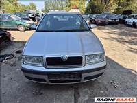 Skoda Octavia I 1.4 ELSŐ lökhárító 