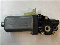 BMW 7 (E65, E66, E67) Tetőablak Motor