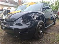 Volkswagen New Beetle bontásra egyben eladó