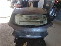 Mercedes A w176 2012-2018 csomagtérajtó üresen