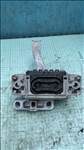 Jobb motortartó bak - Volkswagen Passat B8 1.6 TDI 5Q0 199 262 BH