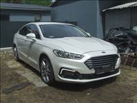 Ford Mondeo Mk5 jobb első sárvédő lámpa lökhárító géptető 