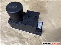 Audi A3 A4 központizár vezérlőegység  8d0862257c