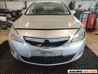 OPEL ASTRA J 1.7 CDTI - Bontódik!