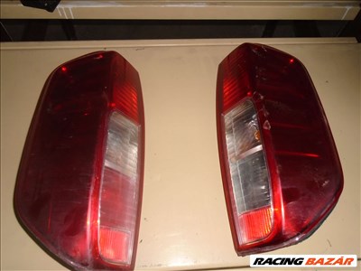 Nissan Navara D40 , Gyári hátsó lámpa, lámpák, hátsólámpa eladó