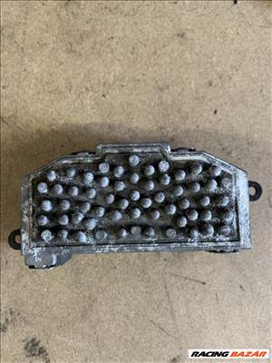 Audi A4 (B8 - 8K), Audi A5 (B8 - 8T) fűtés előtét ellenállás  8K0820521B