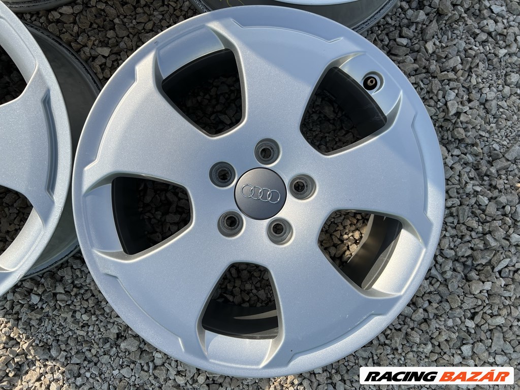 5x112 17" Audi gyári alufelni 7,5Jx17h2 ET56 5. kép