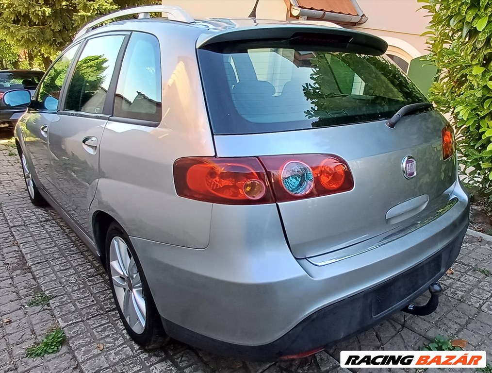 Fiat Croma 1.9 JTD Klíma, Vonóhorog, Tempómat Eladó! 3. kép