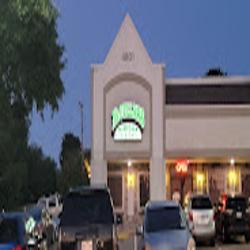 Mccullarsirishpub - logo