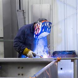 Ventureindustrial - logo